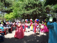 고양시 대화동, 경로잔치 성황리에 진행 중  고양시 대화동, 경로잔치 성황리에 진행 중