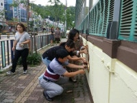 안산시 삼일초,「엄마표 자연주의 담장」으로 새단장  안산시 삼일초,「엄마표 자연주의 담장」으로 새단장