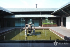 22개 공립 박물관·미술관, 실감나는 VR 체험콘텐츠로 새 단장  22개 공립 박물관·미술관, 실감나는 VR 체험콘텐츠로 새 단장