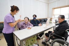 생신잔치 상세 < 기관앨범 < 알림마당 < 원주보훈요양원