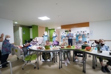 생신잔치 상세 < 기관앨범 < 알림마당 < 원주보훈요양원