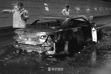 백양터널 내 잇단 차량 추돌 사고 - 부산일보 백양터널 내 잇단 차량 추돌 사고
