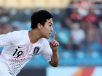 U-17 월드컵 16강 진출 대표팀 “우리도 신화 쓴다” - 부산일보 U-17 월드컵 16강 진출 대표팀 “우리도 신화 쓴다”