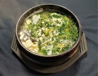강서구 명지시장 한바다횟집, 바다·들판의 봄맛… 한 그릇이면 맛봄 - 부산일보 강서구 명지시장 한바다횟집, 바다·들판의 봄맛… 한 그릇이면 맛봄