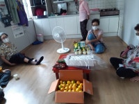 당감4동 자유총연맹 , 경로당 어르신 위문 - 부산일보 당감4동 자유총연맹 , 경로당 어르신 위문