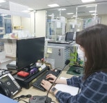 전포1동주민센터, 양방향 마이크 설치로 민원불편 해소 - 부산일보 전포1동주민센터, 양방향 마이크 설치로 민원불편 해소
