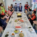 사상구 모라1동 행복마을운영위원회, `이웃과 하나되는 모래내 마을잔치` 개최 - 부산일보 사상구 모라1동 행복마을운영위원회, 이웃과 하나되는... 