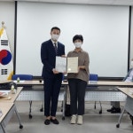 전포1동이 젊어지고 있다. 부산진구 최연소 30대 통장 위촉 - 부산일보 전포1동이 젊어지고 있다. 부산진구 최연소 30대 통장 위촉