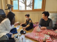 김해 주촌면, 행복충전 ‘찾아가는 경로당 건강상담실’ 운영 - 부산일보 김해 주촌면, 행복충전 ‘찾아가는 경로당 건강상담실’ 운영