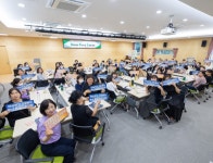 부산 북구, 보육교사와 함께 힐링·공감의 토크콘서트 개최해 - 부산일보 부산 북구, 보육교사와 함께 힐링·공감의 토크콘서트 개최해