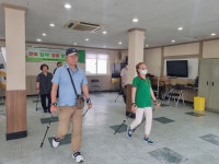 연산3동, `만보걷기! 청춘걷기!` 노르딕 워킹 교실 운영 - 부산일보 연산3동, 만보걷기! 청춘걷기! 노르딕 워킹 교실 운영