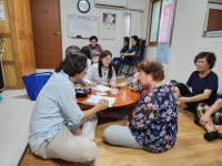 초읍동 `우리동네 간호·복지팀` 이동상담실 운영 - 부산일보 초읍동 우리동네 간호·복지팀 이동상담실 운영