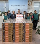 부산연탄은행, 사하구 감천2동에 라면 150박스 전달 - 부산일보 부산연탄은행, 사하구 감천2동에 라면 150박스 전달