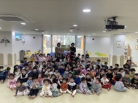 부산일보