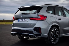 2024 BMW X1 M35i xDrive Is The Home Of The Company’s Most Powerful Four-Cylinder | Carscoops 2024 BMW X1 M35i xDrive Is The... 