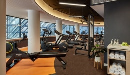 Crowne Plaza Melbourne, an IHG Hotel | Jetstar Hotels Crowne Plaza Melbourne, an IHG Hotel