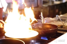 빕스 홍대점에서 만난 글로벌 어메이징 테이스트! 빕스 월드푸드마켓 | CJ그룹