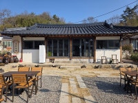 음식/숙박/특산물 >음식 >안리마을 산토끼밥상 >매장 소개 및 운영시간 | 창녕여행 매장 소개 및 운영시간 | 창녕여행 