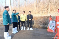 오후석 경기도 행정2부지사, 올해 도내 첫 아프리카돼지열병농가 긴급 점검 [코코타임즈(COCOTimes)] 오후석 경기도 행정2부지사, 올해 도내 첫... 