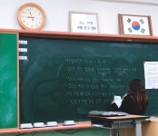 맞춤형화장품 조제관리사 첫 시험 “예상보다 어려웠다” [코스모닝] 맞춤형화장품 조제관리사 첫 시험 “예상보다 어려웠다”