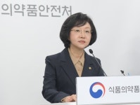 2028년부터 화장품 안전성 평가제도 시행 [코스모닝] 2028년부터 화장품 안전성 평가제도 시행