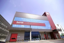 주식회사 다비드화장품- 식약처 천연화장품 1호 기업…‘천연·유기농’으로 특화 완성 [코스모닝] 주식회사 다비드화장품- 식약처 천연화장품... 