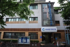 		창의인성교육넷(크레존) - 어르신 휴대폰 활용 교육	 어르신 휴대폰 활용 교육 