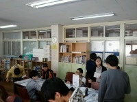 창원시설공단 > 늘푸른전당 > 사진자료실 > 2014. NO1. 마산동중학교 첫번째 재능기부 봉사활동