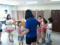 창원시설공단 > 늘푸른전당 > 사진자료실 > 토요성장놀이터 2분기 오프닝 이모저모