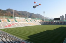 창원시설공단 > 알림마당 > 포토뉴스 > 축구센터 주경기장