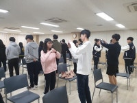 창원시설공단 > 늘푸른전당 > 사진자료실 > 칠원고등학교 간부수련활동