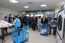 소통시장실 당진시 노동자 작업복세탁소 개소식 > 소통시장실