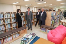 소통시장실 고대 웃음꽃 작은도서관 개관식 > 소통시장실