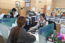 플러그인당진 당진시청 민원실 ‘친절행정’ 눈에 띄네 > 플러그인당진