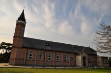 플러그인당진 이국적인 매력과 자연이 어우러지는 합덕성당 > 플러그인당진