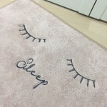 디자인 너무 귀여워요. 자수슬립 마 실내화랑 세트로 구매해서 제방 화장실 앞에 두었 | 일상을 스타일링하다, 데코뷰 일상을 스타일링하다, 데코뷰