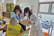 스마일 돌봄, 시립동대문실버케어센터서 구강검진 진행 - 덴탈아리랑 스마일 돌봄, 시립동대문실버케어센터서 구강검진 진행