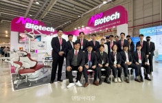 네오, HODEX 2024서 출시 앞둔 ‘Maxy Kit’ 전시 - 덴탈아리랑 네오, HODEX 2024서 출시 앞둔 ‘Maxy Kit’ 전시