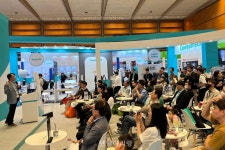 코웰메디, SIDEX 2025서 ‘뼈플란트 솔루션’으로 존재감 과시 - 덴탈아리랑 코웰메디, SIDEX 2025서 ‘뼈플란트 솔루션’으로 존재감 과시