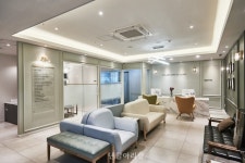 [동네한바퀴] “진료 흐름이 끊기지 않는 디지털 치과를 만들고 싶었다” - 덴탈아리랑 [동네한바퀴] “진료 흐름이 끊기지 않는 디지털 치과를... 