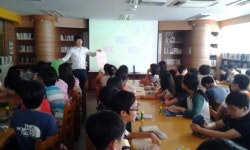 [청춘도발] 해송초등학교 활동 사진입니다. (2013. 07. 30.) | 문헌정보학과