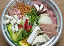 부대찌개 배달 논란.