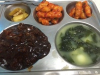 군대보다 밥 잘 나오는 곳 - DogDrip.Net 개드립