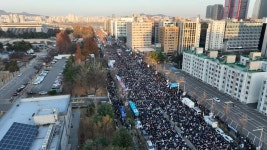 뭐고 여의도 역까지 가득찼엇네? - DogDrip.Net 개드립