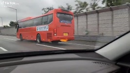 개쩌는 동남보건대 통근버스.jpg - DogDrip.Net 개드립