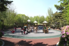 민원여권과(본관1층)(상세) < 민원실안내 < 종합민원안내 < 종합민원 < 포털사이트