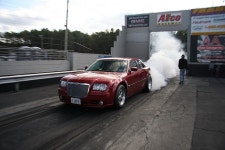 2007 Chrysler 300 SRT8 1/4 mile Drag Racing timeslip specs 0-60 - DragTimes.com 2007 Chrysler 300 SRT8 1/4 Mile Drag Racing