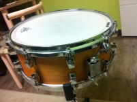 드럼몰: Yamaha maple sensitive series vintage natural 스네어 팝니다. 국내최대 드럼사이트 드럼몰