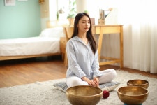 명상 초보자들을 위한 싱잉볼 명상 | 강좌 상세 | 현대백화점
