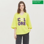 [베네통]브이넥 자수 레터링 오버핏 티셔츠 BATSA6231- 이랜드몰